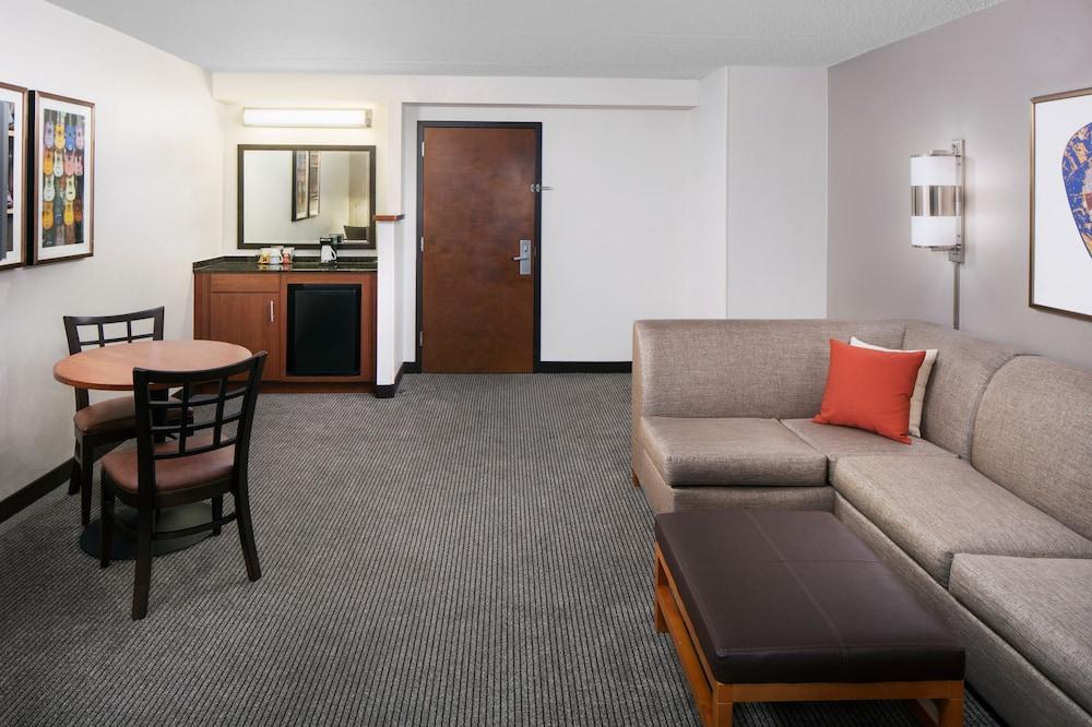 Hyatt Place Austin Arboretum Екстериор снимка