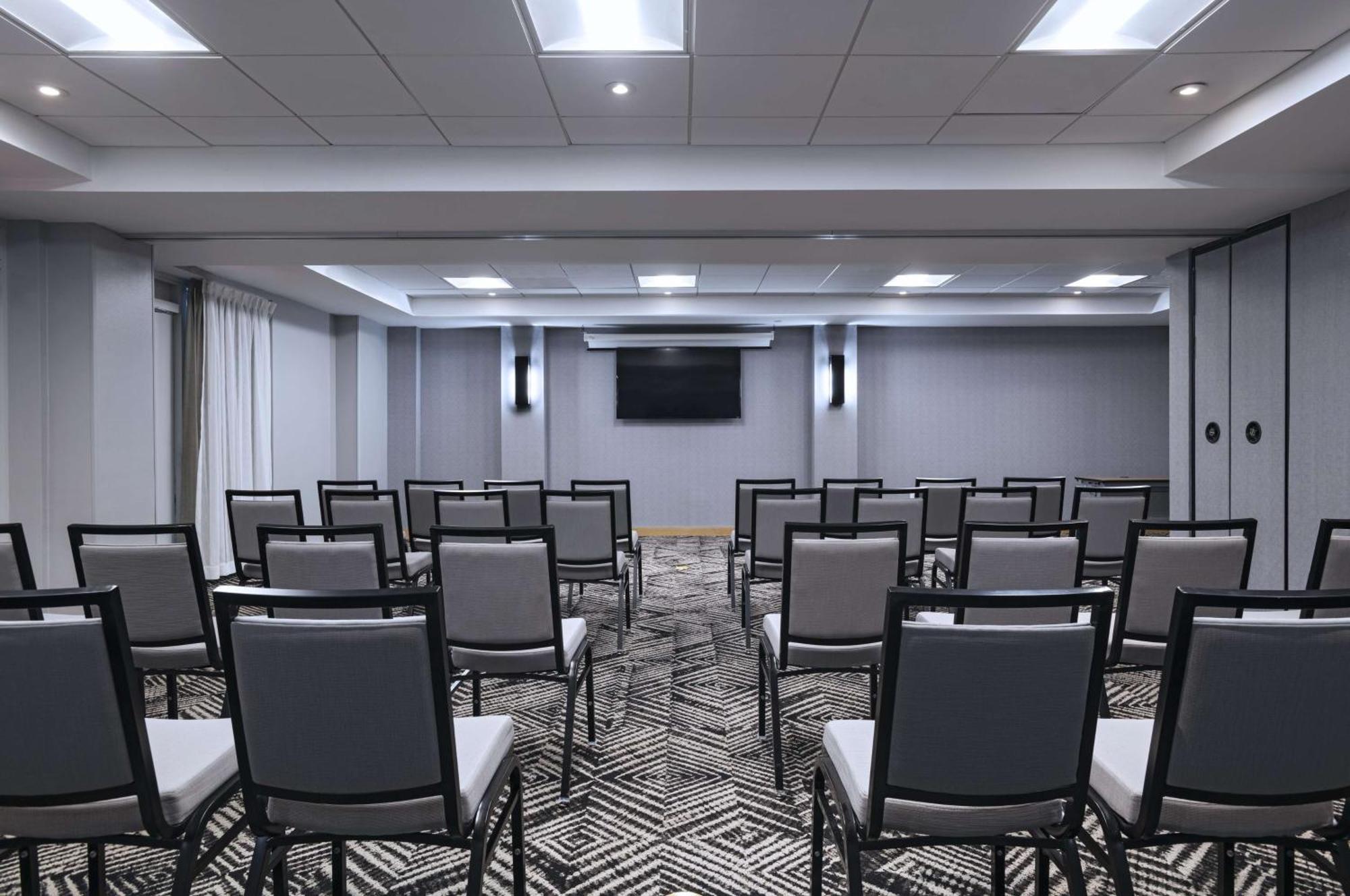 Hyatt Place Austin Arboretum Екстериор снимка