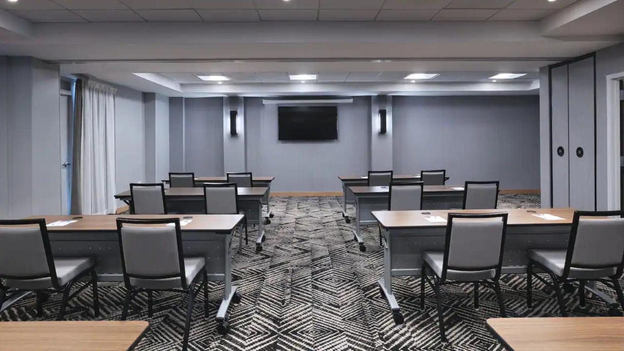 Hyatt Place Austin Arboretum Екстериор снимка