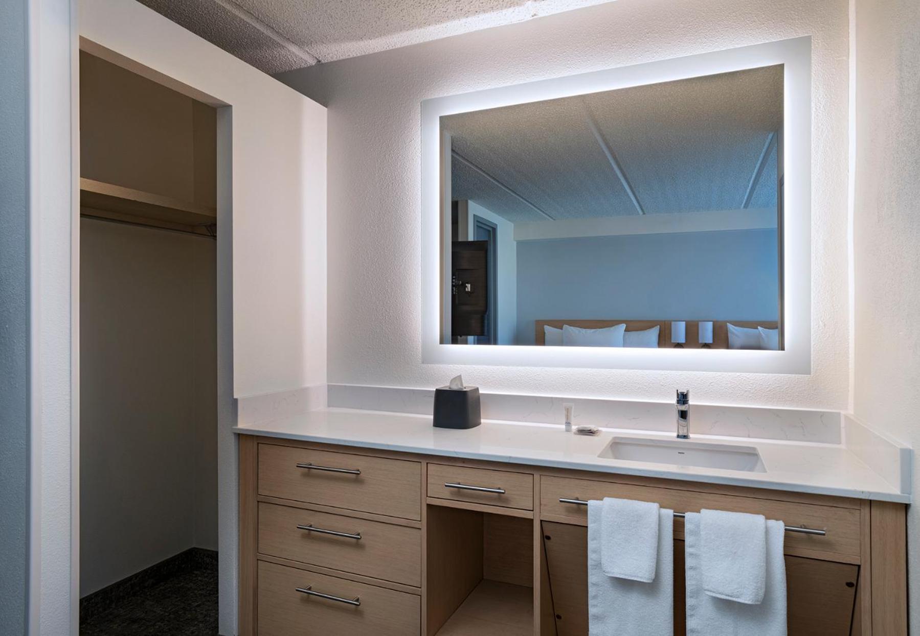 Hyatt Place Austin Arboretum Екстериор снимка